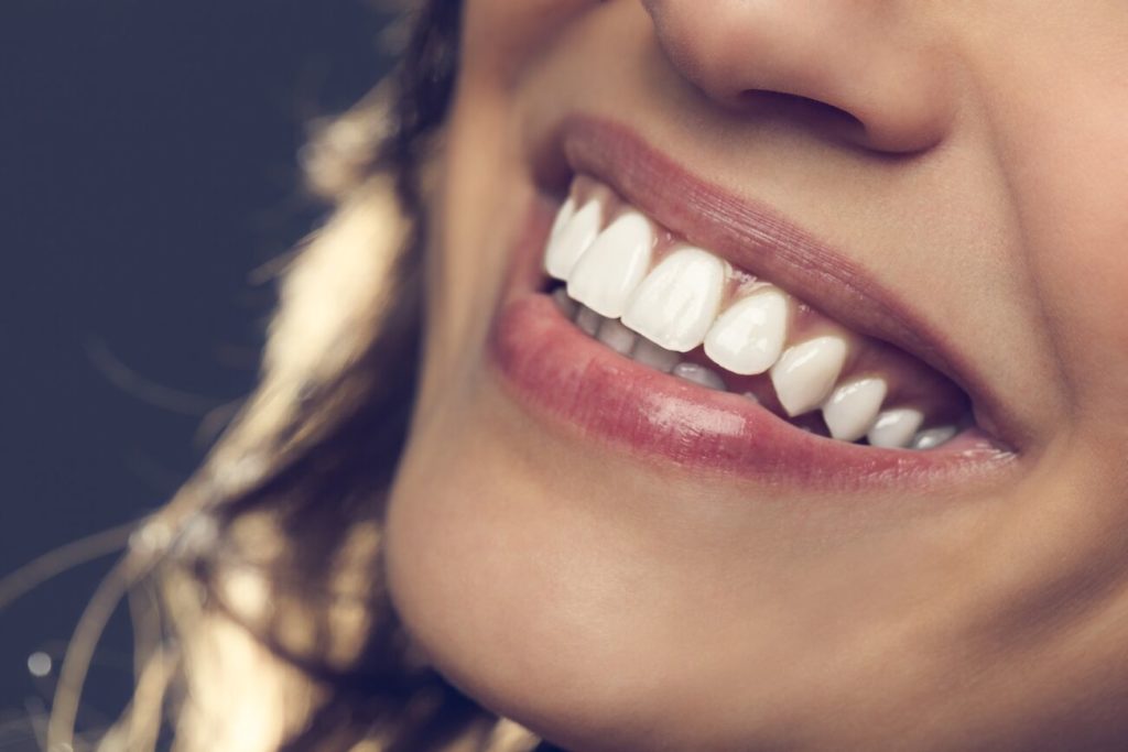 The Link Between Oral Health and Your Overall Appearance